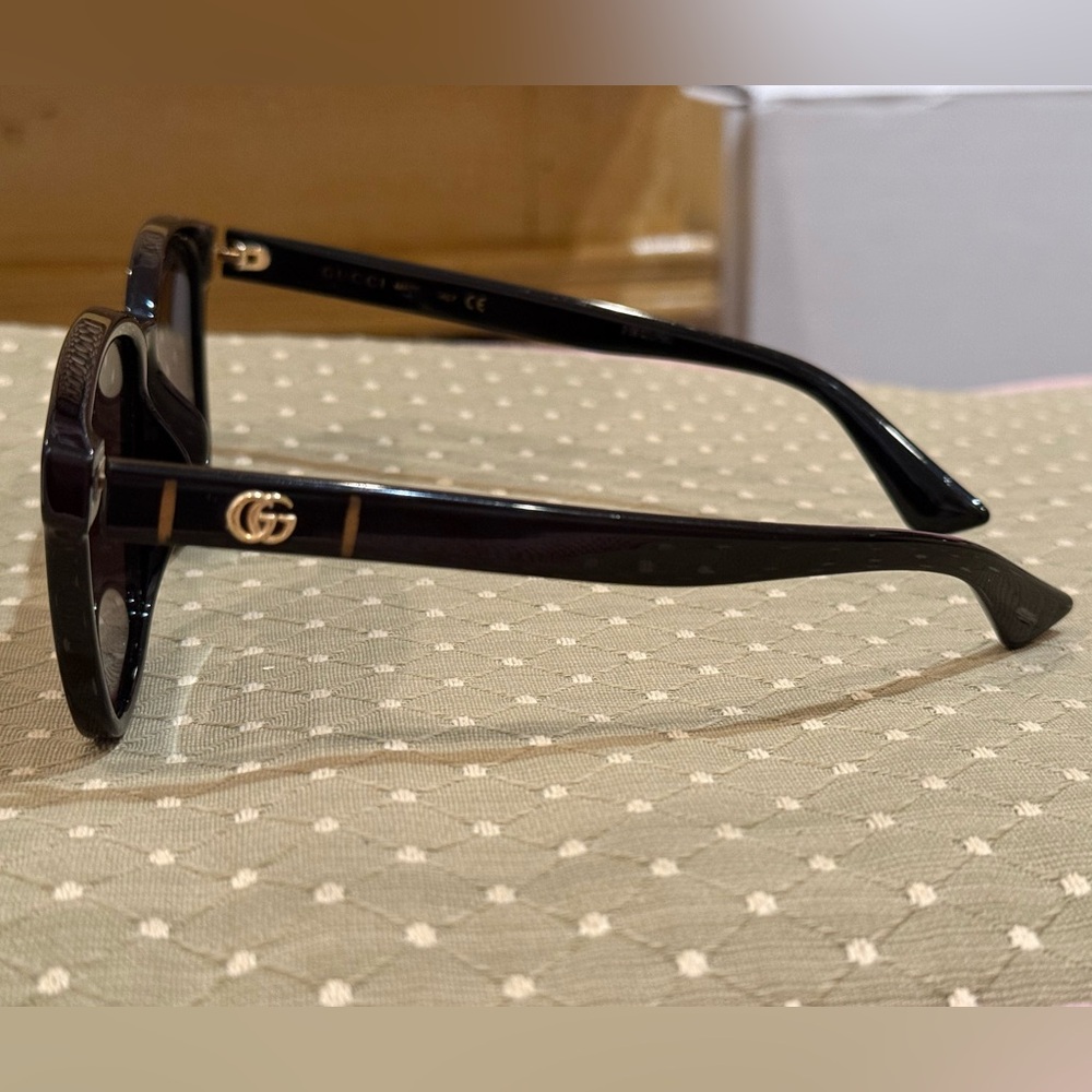 Gucci Square GG Gucci Men/Women’s Sunglasses Black GG0637SK - Picture 6 of 16